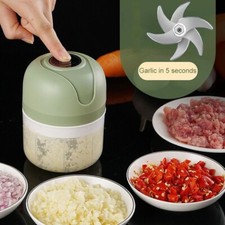 Tritacarne Elettrico Compatto